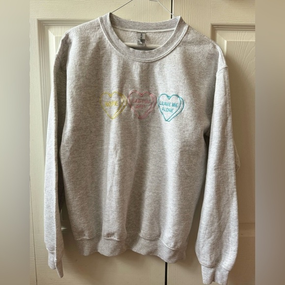 Cotton custom hearts light grey long sleeve pullover (S) - Picture 1 of 4
